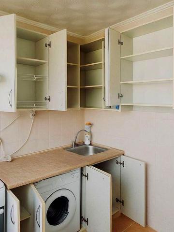 Продаж 2к квартира Правий берiг Леся Курбаса 9 метро Політехнічний