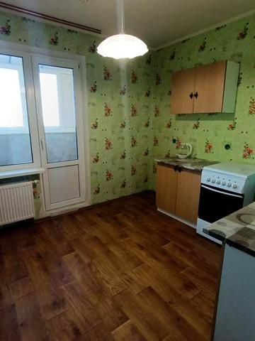 Данченка 5, Крістер Град, Виноградар, Ретровіль