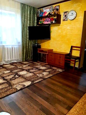 Продаж будинку Шкільний з приватизованою ділянкою 6,5 соток