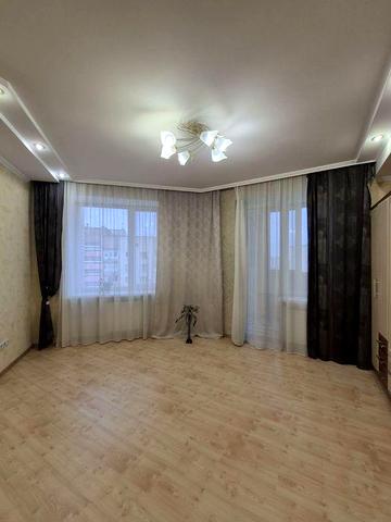 Здається простора  1к квартира