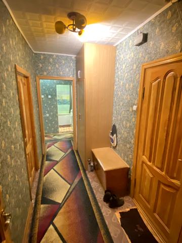 Срібнокільська вул., 4