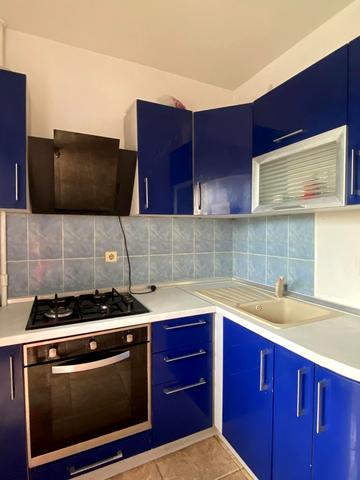 Червоної Калини просп. (Володимира Маяковського), 32-А