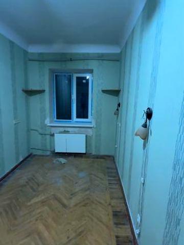 Продаж! Двокімнатна квартира на Військовій