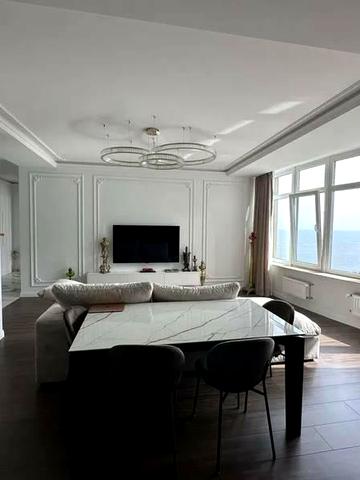 Валерія Самофалова вул. (Каманіна), 16а