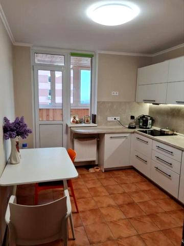 Здам 3.х кімнатну квартиру вул Крушельницької 15 Позняки