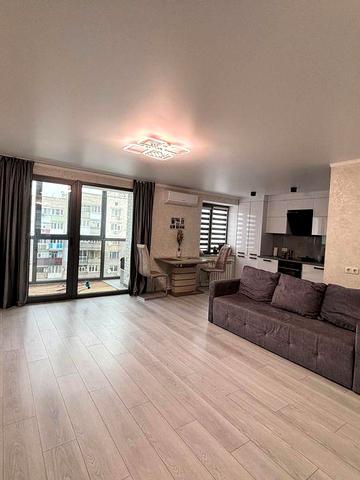 Трикімнатна квартира в центрі міста