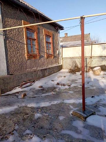Продається газифікований будинок по вул.О.Пчілки, раніше вул.Уріцького