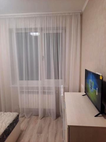 Власник!!! Здам 2-кім квартиру Центр, заправка електромобіля!!!