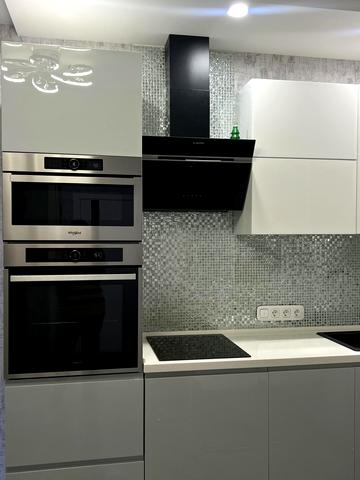 Салютна вул., 2к6