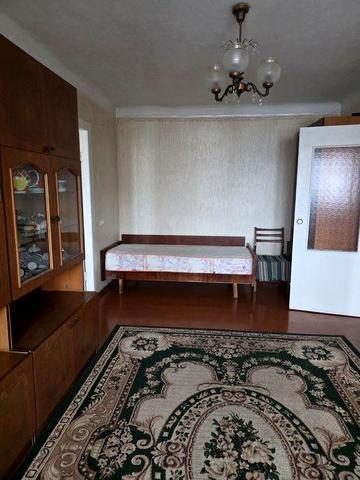 здам 2 кімнатну квартиру на вокзальній