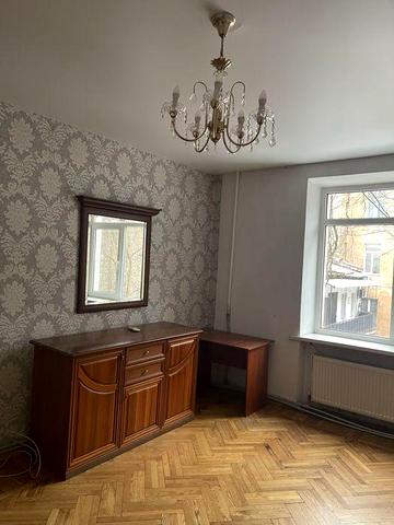 Сдам трехкомнатную квартиру в центре Одессы