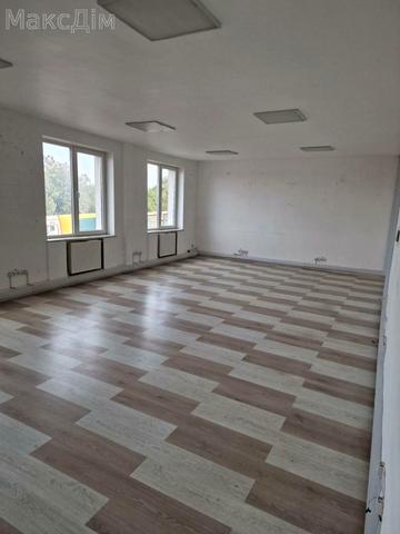 Подольська вул., 40