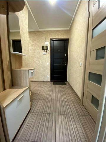 Продам 3х кімнатну Центр ,КУБ