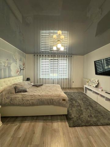 Василя Стуса вул., 12