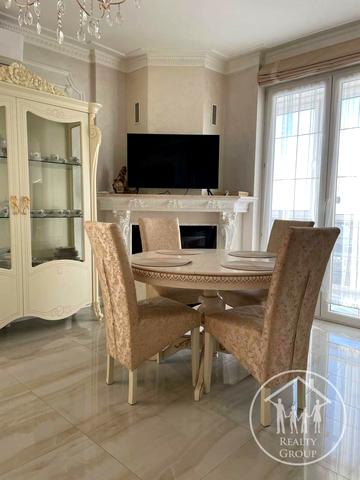 Стрийська вул., 45