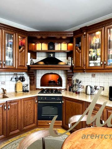 Соборний просп. (Леніна), 186