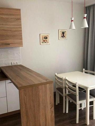 Здається 2-кімнатна квартира в ЖК White Tower (5/9, ліфт, генератор)