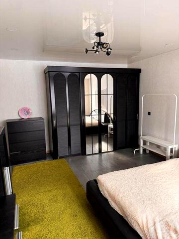 Оренда 1 кім вул. Володимирська (будинок «Класік») 10 тис