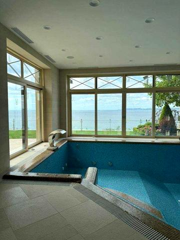 видовой дом в элитном поселке Совновый Берег