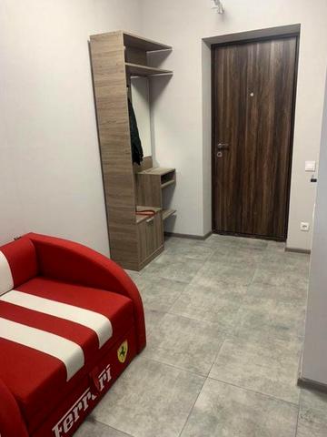 Продам СВОЮ однокімнатну квартиру біля моря.