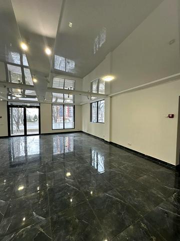 Науки просп. (Леніна), 64