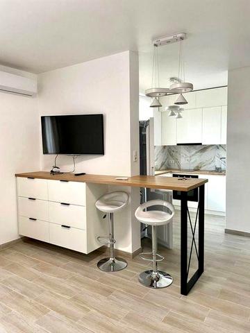 Вільна 12 лютого Новобудова вул.Г.Майдану 226а