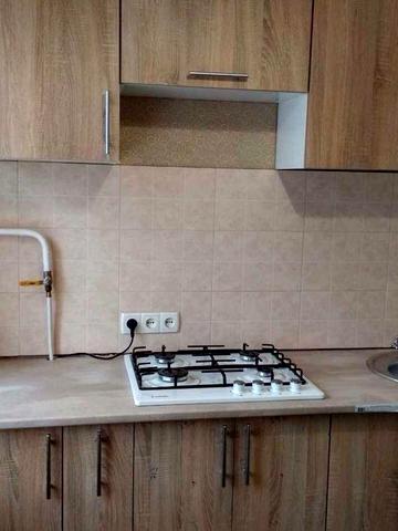 Світло завжди! 2-х кімн. 45 кв.м 3/5 Центр міста. Без меблів !