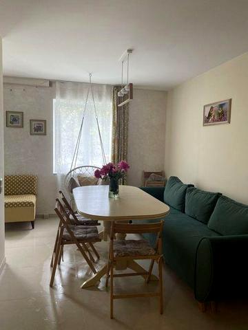 Продаж 2 кімнатна кв. 62 м2