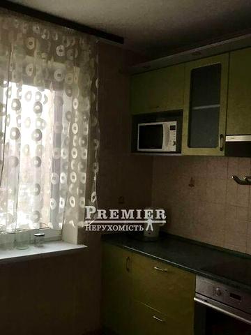 Продаж 3к Квартира Академіка Сахарова вулиця