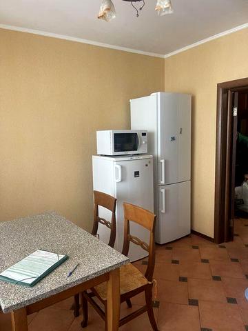 4х кімнатна квартира (м.осокорки)