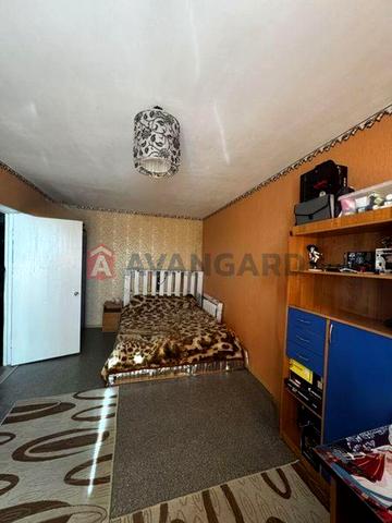 Продам квартиру 1комнатную на победе 6