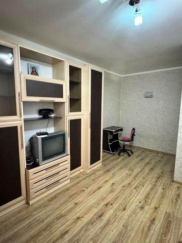 Продається 1 кімнатна квартира