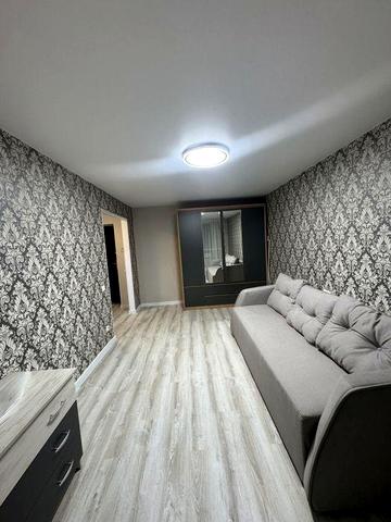 Продам однокомнатную квартиру с ремонтом на площади Мира , 1 этаж!!!