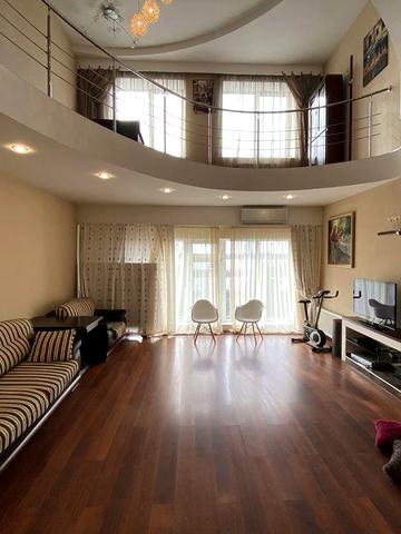 Шикарная 3к в коттедже с гаражом