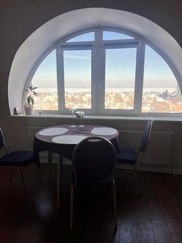 Оренда великої квартири в центрі