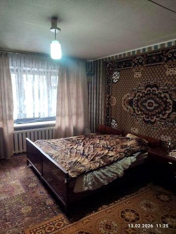Продам 2 кімн., Генадія Воробйова вул., Соломянський р-н