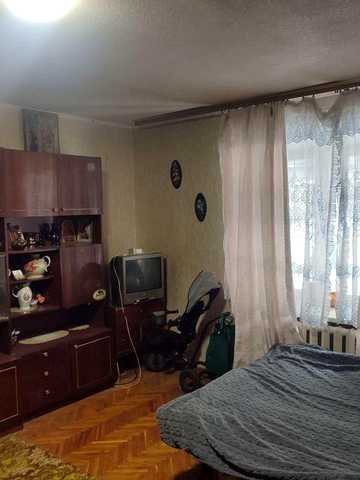 Продам 2 кімн., Генадія Воробйова вул., Соломянський р-н
