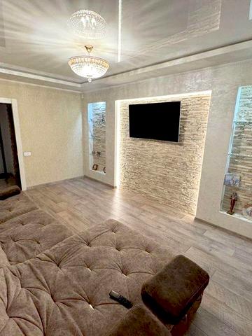 0%! Продам 3-кімн з ремонтом біля метро Позняки Григоренка 28а