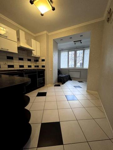 Продам 2х кім квартиру вул. Старокиївська 99