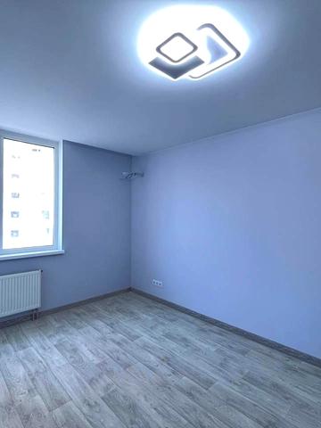 Василя Симоненка вул., 107-А