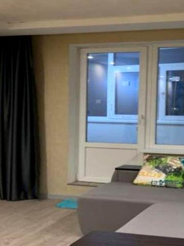 Продаж 1к Квартира Світла вулиця