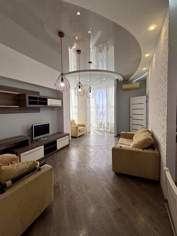 Святослава Караванського вул. (Жуковського), 9