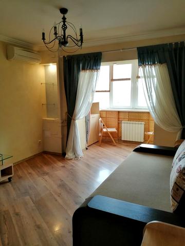 Йорданська вул. (Лайоша Гавро), 5-А