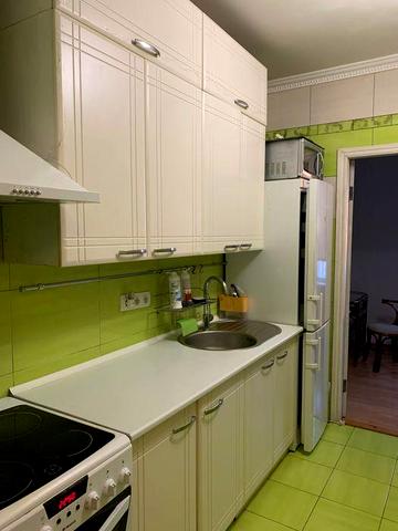 Здаю квартиру поруч з Метро Академмістечко!