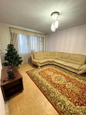 Оренда трикімнатноі квартири район Гравітону