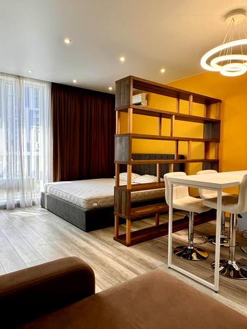 Центральна вул., 21-Б