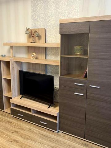 Європейського Союзу просп. (Правди), 45-А