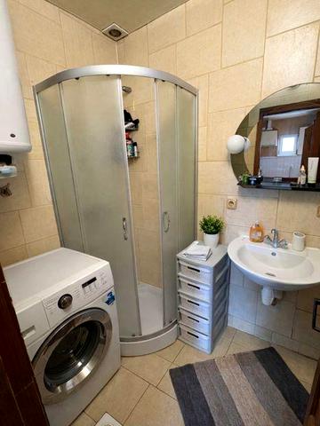 Квартира з власним подвірям та 3 кладовки + город БЕЗПЛАТНО! ЖК Трускавецька вулиця