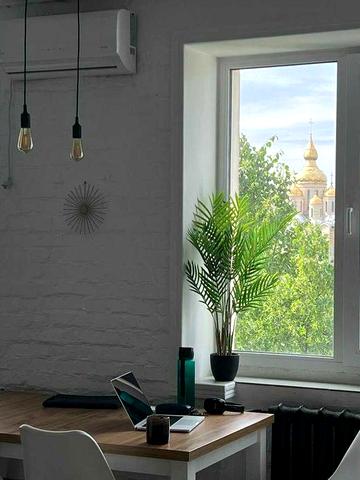 Продаж квартири з ремонтом в Центрі Соборний парк