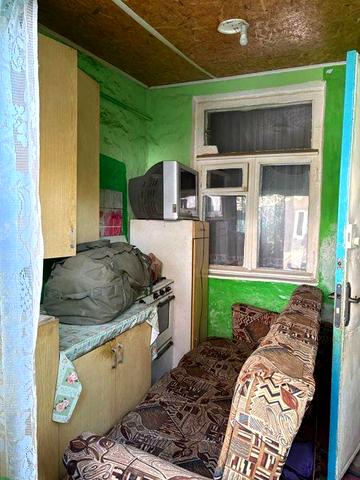 Продам 4-к квартиру в Новому Бузі під ремонт